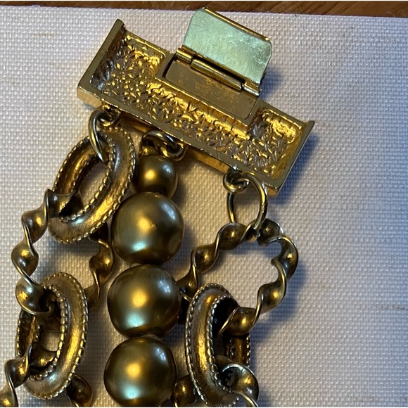 Karl Lagerfeld Couture Gold Pearl & Treasure Chain Bracelet - Picture 9 of 11